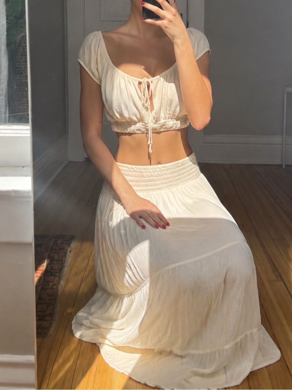 Super sexy & flattering vintage 2000’s free people boho white maxi skirt set